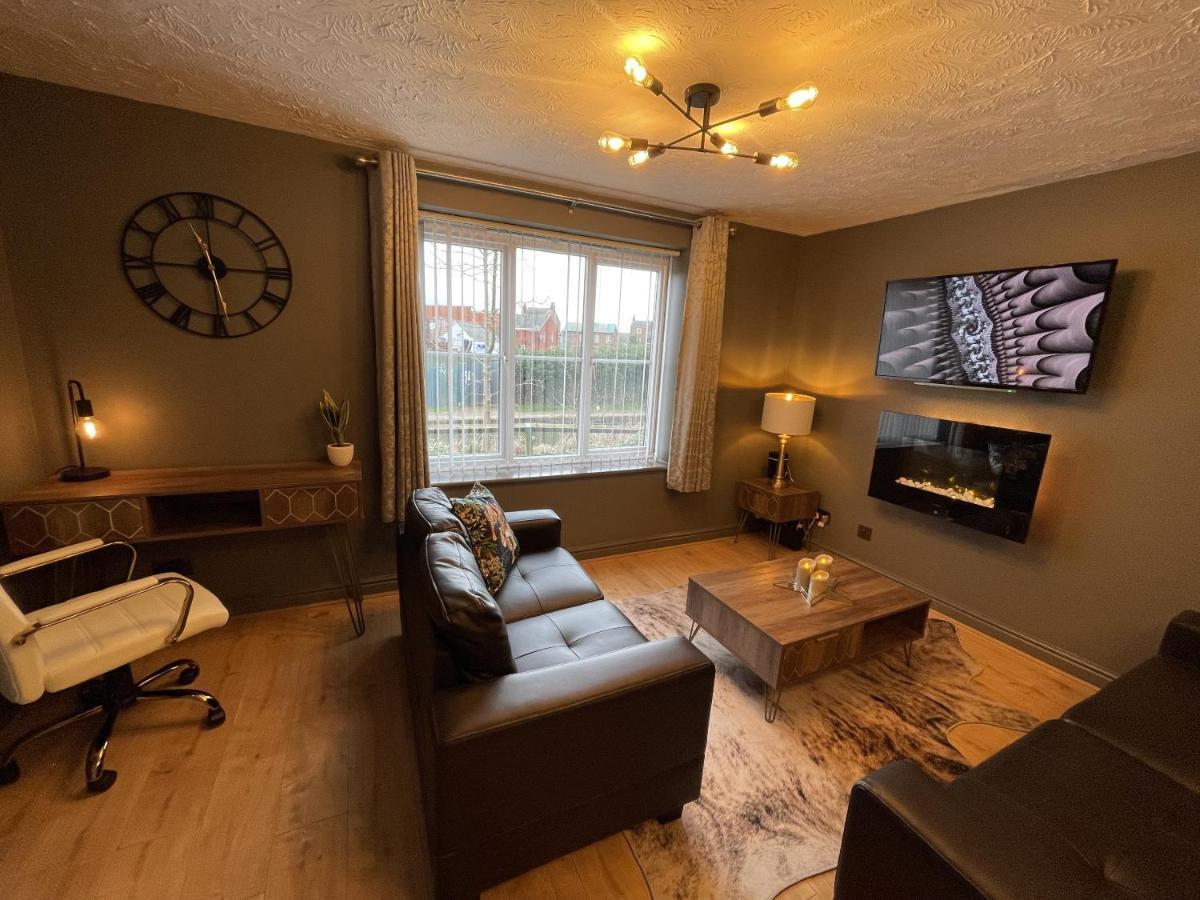 No24 - 2-Bed Boutique Apartment - Hosted By Hutch Lifestyle Leamington Spa Eksteriør billede