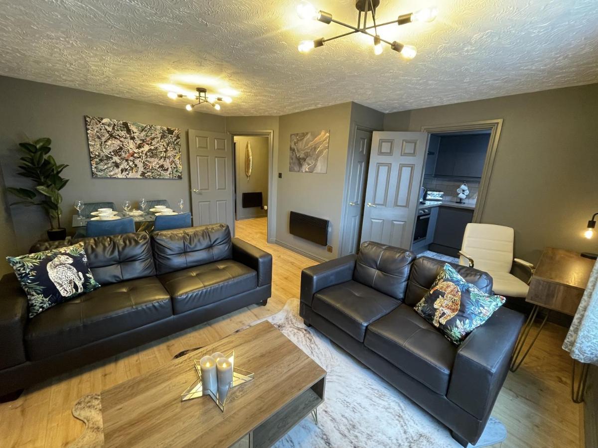 No24 - 2-Bed Boutique Apartment - Hosted By Hutch Lifestyle Leamington Spa Eksteriør billede