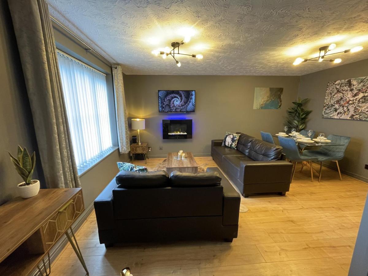No24 - 2-Bed Boutique Apartment - Hosted By Hutch Lifestyle Leamington Spa Eksteriør billede